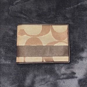 Coach billfold wallet